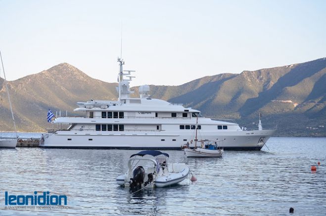 &Tau;&omicron; &sigma;&kappa;ά&phi;&omicron;&sigmaf; &tau;&omicron;&upsilon; &Delta;&eta;&mu;ή&tau;&rho;&eta; &Mu;&epsilon;&lambda;&iota;&sigma;&sigma;&alpha;&nu;ί&delta;&eta; &laquo;έ&delta;&epsilon;&sigma;&epsilon;&raquo; &sigma;&tau;&omicron; &lambda;&iota;&mu;ά&nu;&iota; &tau;&omicron;&upsilon; &Lambda;&epsilon;&omega;&nu;&iota;&delta;ί&omicron;&upsilon; (&epsilon;&iota;&kappa;ό&nu;&epsilon;&sigmaf;)!