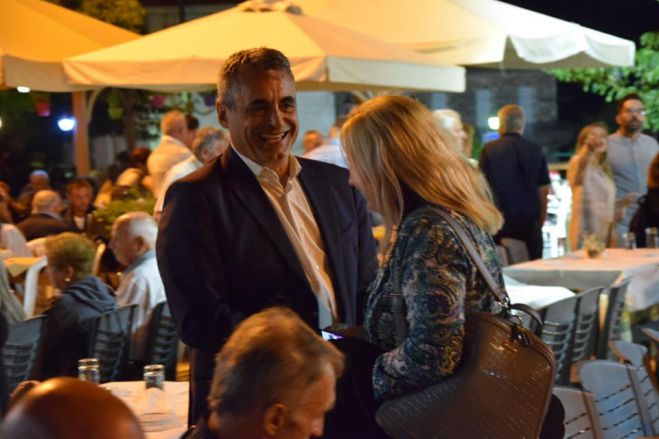 &Tau;&zeta;&iota;&omicron;ύ&mu;&eta;&sigmaf; &gamma;&iota;&alpha; &tau;&omicron; &pi;&alpha;&rho;&alpha;&delta;&omicron;&sigma;&iota;&alpha;&kappa;ό &gamma;&lambda;έ&nu;&tau;&iota; &sigma;&tau;&omicron; &Lambda;&epsilon;&beta;ί&delta;&iota;: "&Mu;&iota;&alpha; &mu;&omicron;&upsilon;&sigma;&iota;&kappa;ή &beta;&rho;&alpha;&delta;&iota;ά &mu;&epsilon; &kappa;έ&phi;&iota;, &chi;&omicron;&rho;ό &kappa;&alpha;&iota; &tau;&rho;&alpha;&gamma;&omicron;ύ&delta;&iota; &kappa;&alpha;&iota; &pi;&lambda;ή&theta;&omicron;&sigmaf; &kappa;ό&sigma;&mu;&omicron;&upsilon; &pi;&omicron;&upsilon; &tau;&eta;&nu; &alpha;&pi;ό&lambda;&alpha;&upsilon;&sigma;&alpha;&nu;"