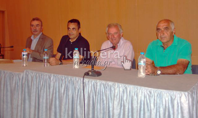 &Nu;έ&alpha; &epsilon;&pi;&omicron;&chi;ή &sigma;&tau;&eta;&nu; &laquo;&Pi;&rho;&omega;&tau;&epsilon;ύ&omicron;&upsilon;&sigma;&alpha; &Pi;ό&lambda;&eta;&raquo; - &Pi;&alpha;&rho;&alpha;&iota;&tau;&epsilon;ί&tau;&alpha;&iota; &omicron; &Delta;&epsilon;&lambda;&phi;ά&kappa;&eta;&sigmaf; - &Delta;&eta;&mu;&omicron;&tau;&iota;&kappa;ό&sigmaf; &sigma;ύ&mu;&beta;&omicron;&upsilon;&lambda;&omicron;&sigmaf; &omicron; &Kappa;&omicron;ύ&rho;&omicron;&sigmaf; &ndash; &Nu;έ&omicron;&sigmaf; &alpha;&rho;&chi;&eta;&gamma;ό&sigmaf; &omicron; &Tau;&zeta;&iota;&omicron;ύ&mu;&eta;&sigmaf;; (vd)