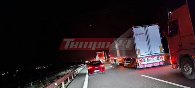 Έ&nu;&tau;&alpha;&sigma;&eta; &sigma;&tau;&omicron; &Kappa;&iota;ά&tau;&omicron; &mu;&epsilon; &Rho;&omicron;&mu;ά &ndash; Έ&kappa;&lambda;&epsilon;&iota;&sigma;&epsilon; &gamma;&iota;&alpha; &mu;ί&alpha; ώ&rho;&alpha; &eta; &Kappa;&omicron;&rho;ί&nu;&theta;&omicron;&upsilon; &ndash; &Pi;&alpha;&tau;&rho;ώ&nu;