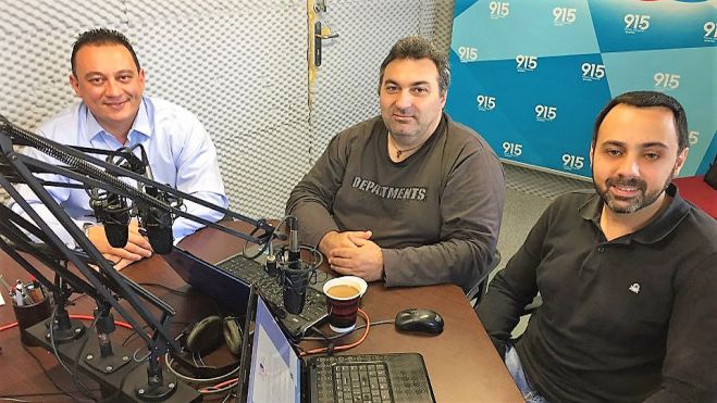 &Beta;&lambda;ά&sigma;&eta;&sigmaf; &sigma;&tau;&eta; &Delta;&eta;&mu;&omicron;&tau;&iota;&kappa;ή &Rho;&alpha;&delta;&iota;&omicron;&phi;&omega;&nu;ί&alpha;: "&Alpha;&upsilon;&tau;&omicron;ί &epsilon;ί&nu;&alpha;&iota; &omicron;&iota; &lambda;ό&gamma;&omicron;&iota; &pi;&omicron;&upsilon; &delta;&iota;&alpha;&phi;ώ&nu;&eta;&sigma;&alpha; &mu;&epsilon; &tau;&omicron; &nu;&omicron;&mu;&omicron;&sigma;&chi;έ&delta;&iota;&omicron; &gamma;&iota;&alpha; &tau;&alpha; &omicron;&mu;ό&phi;&upsilon;&lambda;&alpha; &zeta;&epsilon;&upsilon;&gamma;ά&rho;&iota;&alpha;"