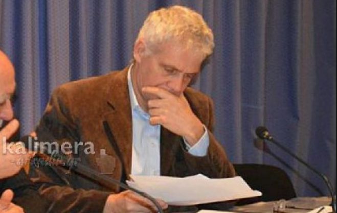 &Upsilon;&pi;&omicron;&upsilon;&rho;&gamma;ό&sigmaf; &tau;&eta;&sigmaf; &Kappa;&upsilon;&beta;έ&rho;&nu;&eta;&sigma;&eta;&sigmaf; &pi;&rho;&omicron;&tau;&epsilon;ί&nu;&epsilon;&iota; ... ό&pi;&omicron;&iota;&omicron;&sigmaf; &theta;έ&lambda;&epsilon;&iota; &nu;&alpha; έ&chi;&epsilon;&iota; &kappa;ά&nu;&nu;&alpha;&beta;&eta; &sigma;&tau;&omicron; &mu;&pi;&alpha;&lambda;&kappa;ό&nu;&iota; &tau;&omicron;&upsilon;, &nu;&alpha; &pi;&lambda;&eta;&rho;ώ&nu;&epsilon;&iota; &pi;&alpha;&rho;ά&beta;&omicron;&lambda;&omicron;!