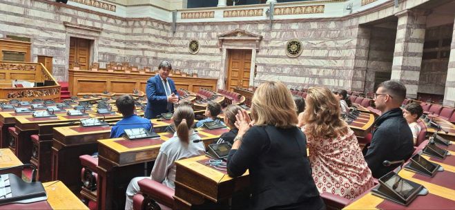"Το καλό τρίτωσε!" | Ο Βαγγέλης Γιαννακούρας για την επίσκεψη του δημοτικού σχολείου Τυροσαπουνακαίικων στη Βουλή (εικόνες)
