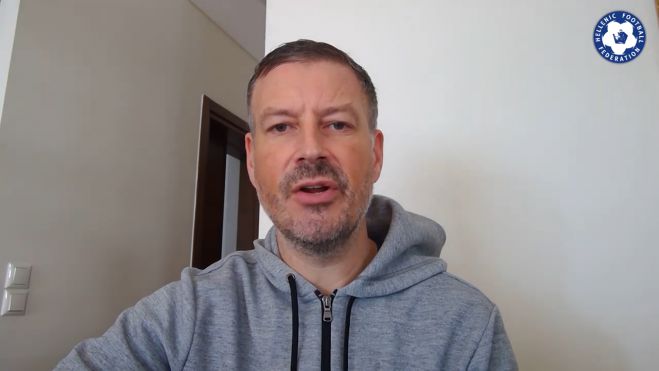 &Beta;&rho;&epsilon;&tau;&alpha;&nu;&iota;&kappa;ή &kappa;&omega;&mu;&omega;&delta;ί&alpha; | &Omicron; &Kappa;&lambda;ά&tau;&epsilon;&nu;&mu;&pi;&epsilon;&rho;&gamma;&kappa; &laquo;&xi;έ&chi;&alpha;&sigma;&epsilon;&raquo; &nu;&alpha; &alpha;&nu;&alpha;&lambda;ύ&sigma;&epsilon;&iota; &tau;&omicron; 1&omicron; &kappa;&alpha;&iota; 3&omicron; &gamma;&kappa;&omicron;&lambda; &tau;&omicron;&upsilon; &Omicron;&Sigma;&Phi;&Pi; &sigma;&tau;&eta;&nu; &Tau;&rho;ί&pi;&omicron;&lambda;&eta;! (vd)