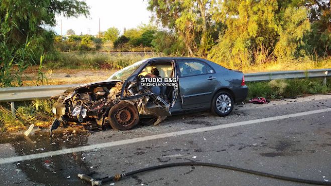 &Tau;&rho;&omicron;&chi;&alpha;ί&omicron; &mu;&epsilon; &sigma;&phi;&omicron;&delta;&rho;ή &sigma;ύ&gamma;&kappa;&rho;&omicron;&upsilon;&sigma;&eta; &omicron;&chi;&eta;&mu;ά&tau;&omega;&nu; &sigma;&tau;&eta;&nu; &Alpha;&rho;&gamma;&omicron;&lambda;ί&delta;&alpha;