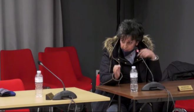 &Eta; &epsilon;ύ&sigma;&tau;&omicron;&chi;&eta; &tau;&omicron;&pi;&omicron;&theta;έ&tau;&eta;&sigma;&eta; &Zeta;&alpha;&mu;&pi;&alpha;&theta;ά: &laquo;&Nu;&alpha; &epsilon;ί&mu;&alpha;&sigma;&tau;&epsilon; &epsilon;&nu;&eta;&mu;&epsilon;&rho;&omega;&mu;έ&nu;&omicron;&iota; &kappa;&alpha;&iota; &nu;&alpha; &mu;&eta;&nu; &epsilon;&pi;&alpha;&nu;&alpha;&lambda;&alpha;&mu;&beta;ά&nu;&omicron;&upsilon;&mu;&epsilon; &tau;&alpha; ί&delta;&iota;&alpha;, ό&tau;&alpha;&nu; &mu;&iota;&lambda;ά&mu;&epsilon; &sigma;&tau;&omicron; &Delta;&eta;&mu;&omicron;&tau;&iota;&kappa;ό &Sigma;&upsilon;&mu;&beta;&omicron;ύ&lambda;&iota;&omicron;&raquo;