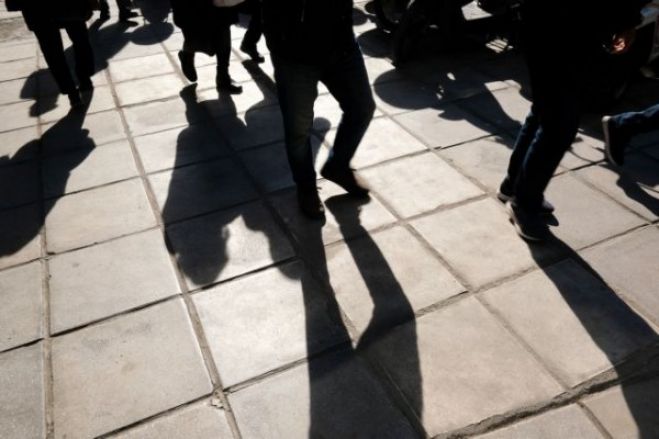 &Tau;&rho;&epsilon;&iota;&sigmaf; &Alpha;&rho;&kappa;ά&delta;&epsilon;&sigmaf; &sigma;&tau;&eta; &Delta;&iota;&omicron;ί&kappa;&eta;&sigma;&eta; &tau;&eta;&sigmaf; &Pi;&alpha;&nu;&epsilon;&lambda;&lambda;ή&nu;&iota;&alpha;&sigmaf; &Omicron;&mu;&omicron;&sigma;&pi;&omicron;&nu;&delta;ί&alpha;&sigmaf; &Pi;&omicron;&lambda;&iota;&tau;&iota;&kappa;ώ&nu; &Sigma;&upsilon;&nu;&tau;&alpha;&xi;&iota;&omicron;ύ&chi;&omega;&nu; (&Delta;.&Upsilon;.)