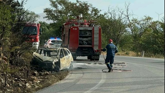 &Phi;&omega;&tau;&iota;ά &xi;έ&sigma;&pi;&alpha;&sigma;&epsilon; &sigma;&epsilon; &alpha;&upsilon;&tau;&omicron;&kappa;ί&nu;&eta;&tau;&omicron; &sigma;&tau;&eta;&nu; &pi;&epsilon;&rho;&iota;&omicron;&chi;ή &Alpha;&gamma;&iota;&omega;&rho;&gamma;ί&tau;&iota;&kappa;&alpha;