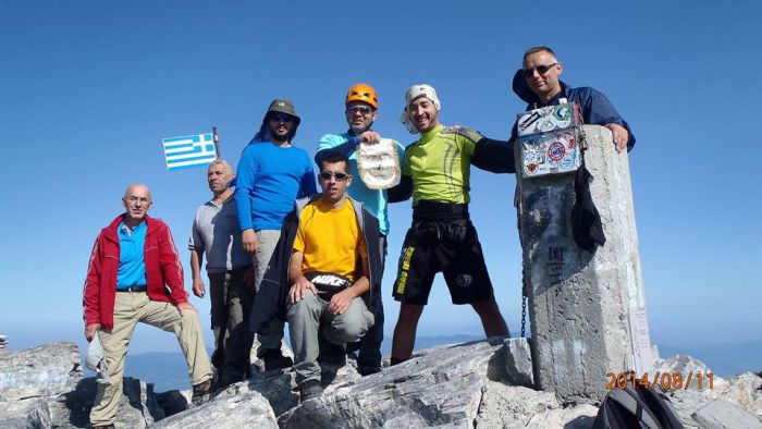 &Omicron; &Epsilon;&Omicron;&Sigma; &Tau;&rho;ί&pi;&omicron;&lambda;&eta;&sigmaf; &alpha;&nu;έ&beta;&eta;&kappa;&epsilon; &sigma;&tau;&omicron;&nu; Ό&lambda;&upsilon;&mu;&pi;&omicron;! (&epsilon;&iota;&kappa;ό&nu;&epsilon;&sigmaf;)