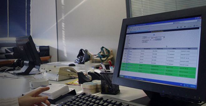 &Sigma;&tau;&omicron; &delta;&iota;&alpha;&delta;ί&kappa;&tau;&upsilon;&omicron; &tau;&alpha; &omicron;&nu;ό&mu;&alpha;&tau;&alpha; 15.000 &omicron;&phi;&epsilon;&iota;&lambda;&epsilon;&tau;ώ&nu; &tau;&omicron;&upsilon; &Delta;&eta;&mu;&omicron;&sigma;ί&omicron;&upsilon;!