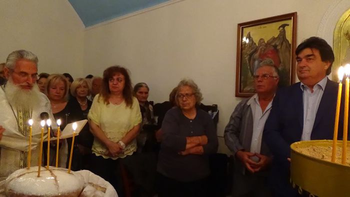 &Sigma;&tau;&omicron; &epsilon;&xi;&omega;&kappa;&lambda;ή&sigma;&iota; &tau;&omicron;&upsilon; &Kappa;ά&nu;&delta;&alpha;&lambda;&omicron;&upsilon; &Tau;&epsilon;&gamma;έ&alpha;&sigmaf; &gamma;&iota;ό&rho;&tau;&alpha;&sigma;&alpha;&nu; &tau;&omicron;&nu; &Pi;&rho;&omicron;&phi;ή&tau;&eta; &Eta;&lambda;ί&alpha;! (&epsilon;&iota;&kappa;ό&nu;&epsilon;&sigmaf;)