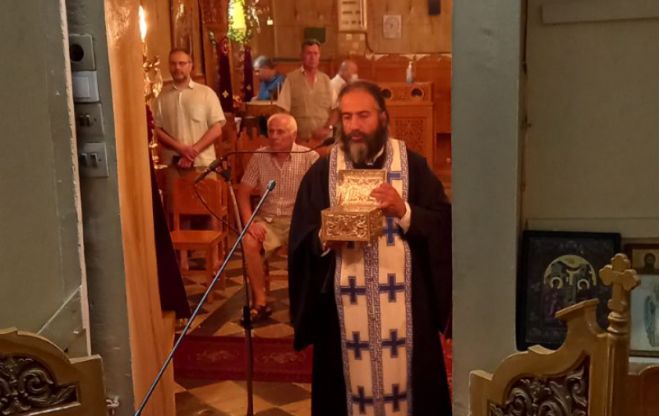 Προσευχές και δεήσεις σε Μεγαλόπολη και Δημητσάνα για την κατάπαυση των πυρκαγιών