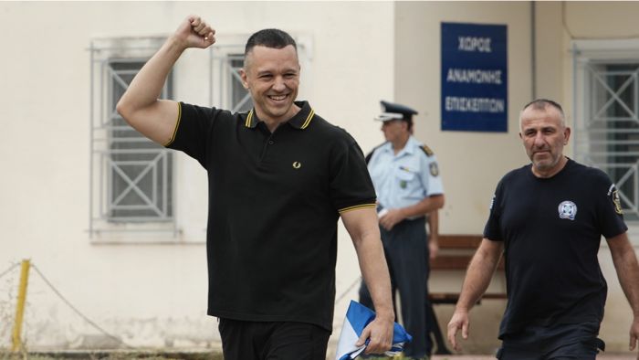 &Eta; &alpha;&nu;&tau;ί&delta;&rho;&alpha;&sigma;&eta; &tau;&omicron;&upsilon; &Eta;&lambda;ί&alpha; &Kappa;&alpha;&sigma;&iota;&delta;&iota;ά&rho;&eta; &gamma;&iota;&alpha; &tau;&eta;&nu; &alpha;&nu;ά&rho;&tau;&eta;&sigma;&eta; &tau;&omicron;&upsilon; &Delta;&eta;&mu;ή&tau;&rho;&eta; &Gamma;&iota;&alpha;&nu;&nu;&alpha;&kappa;ό&pi;&omicron;&upsilon;&lambda;&omicron;&upsilon; &mu;&epsilon; &tau;&omicron; &pi;&rho;ό&gamma;&rho;&alpha;&mu;&mu;&alpha; &tau;&eta;&sigmaf; &Sigma;&upsilon;&mu;&mu;&alpha;&chi;ί&alpha;&sigmaf; &Epsilon;&lambda;&lambda;ή&nu;&omega;&nu;