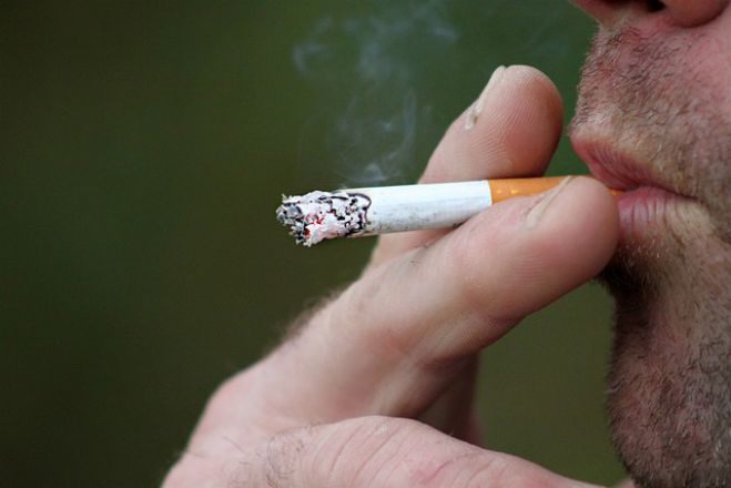 Νέα έρευνα | Όποιος κόβει το τσιγάρο πριν τα 35, είναι σαν να μην κάπνισε ποτέ