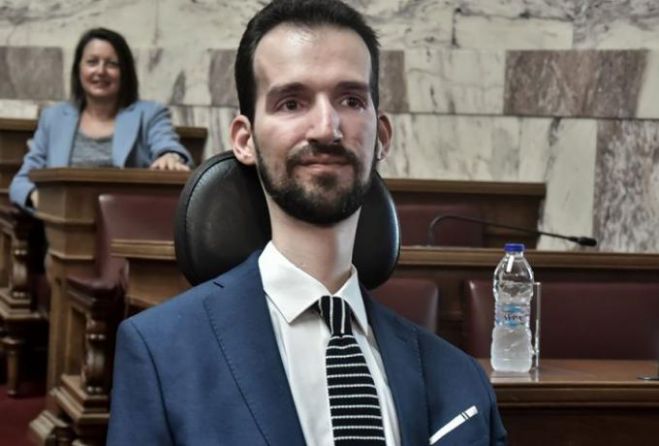 &Sigma;&tau;έ&lambda;&iota;&omicron;&sigmaf; &Kappa;&upsilon;&mu;&pi;&omicron;&upsilon;&rho;ό&pi;&omicron;&upsilon;&lambda;&omicron;&sigmaf; | Έ&phi;&upsilon;&gamma;&epsilon; &alpha;&pi;ό &epsilon;&kappa;&delta;ή&lambda;&omega;&sigma;&eta; &sigma;&tau;&omicron; &Pi;&rho;&omicron;&epsilon;&delta;&rho;&iota;&kappa;ό &Mu;έ&gamma;&alpha;&rho;&omicron; - &Upsilon;&pi;ή&rho;&chi;&epsilon; &mu;ό&nu;&omicron; &epsilon;ί&sigma;&omicron;&delta;&omicron;&sigmaf; &mu;&epsilon; &sigma;&kappa;&alpha;&lambda;&iota;ά