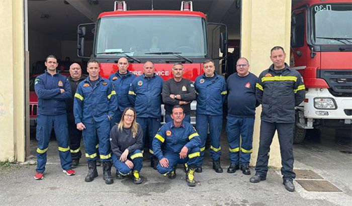Τάσος Πανουσόπουλος | Από την Βλαχέρνα ο καλύτερος πυροσβέστης της Π.Υ. Μεγάρων το 2021 – Τον βράβευσαν οι συνάδελφοί του!