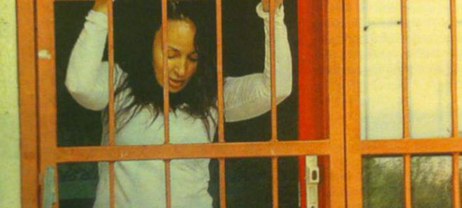 Ξυλοδαρμό από φρουρό καταγγέλλει η Βίκυ Σταμάτη μέσα από τις φυλακές (vd)!