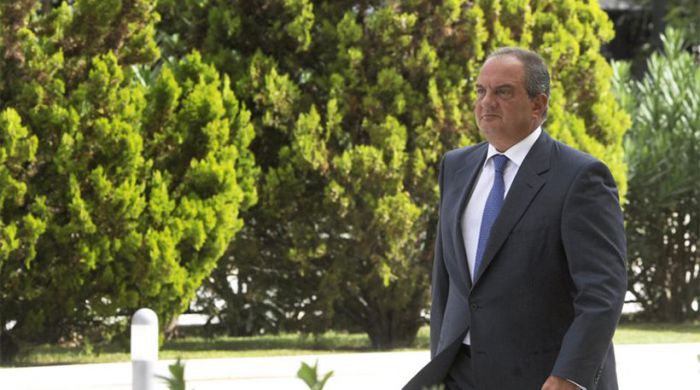 Εισαγγελέας προτείνει να παραπεμφθεί σε δίκη πρώην πράκτορας της Αμερικής για το σχέδιο δολοφονίας Καραμανλή!