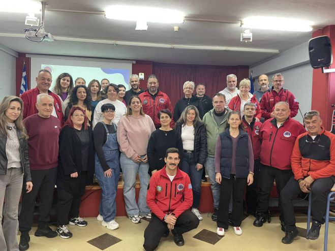 1&omicron; &Sigma;&chi;&omicron;&lambda;&epsilon;ί&omicron; &Alpha;&upsilon;&tau;&omicron;&pi;&rho;&omicron;&sigma;&tau;&alpha;&sigma;ί&alpha;&sigmaf; &sigma;&tau;&eta; &Mu;&epsilon;&gamma;&alpha;&lambda;ό&pi;&omicron;&lambda;&eta;