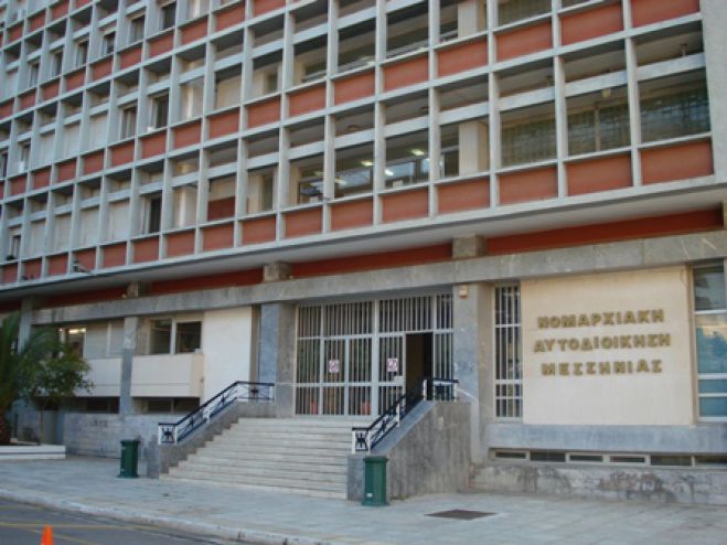 &Pi;&epsilon;&rho;&iota;&phi;έ&rho;&epsilon;&iota;&alpha; | &Epsilon;&rho;&gamma;&alpha;&zeta;ό&mu;&epsilon;&nu;&omicron;&iota; έ&kappa;&alpha;&nu;&alpha;&nu; &sigma;&upsilon;&mu;&beta;&omicron;&lambda;&iota;&kappa;ή &kappa;&alpha;&tau;ά&lambda;&eta;&psi;&eta; &sigma;&tau;&eta;&nu; &Kappa;&alpha;&lambda;&alpha;&mu;ά&tau;&alpha; &ndash; &laquo;&Nu;&alpha; &sigma;&tau;&alpha;&mu;&alpha;&tau;ή&sigma;&omicron;&upsilon;&nu; &omicron;&iota; &epsilon;&kappa;&beta;&iota;&alpha;&sigma;&mu;&omicron;ί &alpha;&pi;ό &tau;&eta;&nu; &pi;&epsilon;&rho;&iota;&phi;&epsilon;&rho;&epsilon;&iota;&alpha;&kappa;ή &alpha;&rho;&chi;ή&raquo; &lambda;έ&epsilon;&iota; &tau;&omicron; &Kappa;&Kappa;&Epsilon;