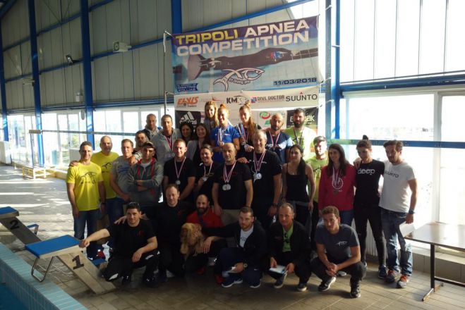 Tripoli Apnea Competition 2018 | &Sigma;&pi;&omicron;&upsilon;&delta;&alpha;ί&epsilon;&sigmaf; &epsilon;&pi;&iota;&delta;ό&sigma;&epsilon;&iota;&sigmaf; &sigma;&tau;&omicron;&nu; &alpha;&gamma;ώ&nu;&alpha; &epsilon;&lambda;&epsilon;ύ&theta;&epsilon;&rho;&eta;&sigmaf; &kappa;&alpha;&tau;ά&delta;&upsilon;&sigma;&eta;&sigmaf;! (&epsilon;&iota;&kappa;ό&nu;&epsilon;&sigmaf;)