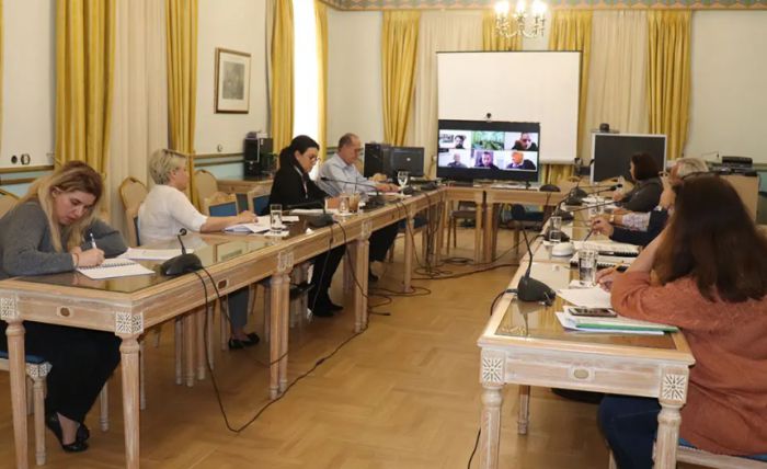 &Pi;&omicron;&lambda;&iota;&tau;&iota;&sigma;&mu;ό&sigmaf; | &Tau;&eta;&lambda;&epsilon;&delta;&iota;ά&sigma;&kappa;&epsilon;&psi;&eta; &tau;&omicron;&upsilon; &pi;&epsilon;&rho;&iota;&phi;&epsilon;&rho;&epsilon;&iota;ά&rho;&chi;&eta; &mu;&epsilon; &tau;&omicron; &ldquo;&Delta;&iota;ά&zeta;&omega;&mu;&alpha;&rdquo;