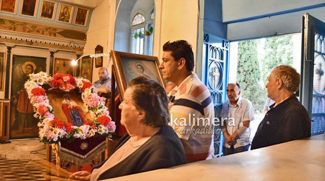 Την εικόνα της Αγίας Μαρίνας προσκύνησαν στη Ζωοδόχο Πηγή της Κάρτσοβας (vd)