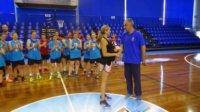 Βραβεύσεις στο 3o SEFA Basketball Camp (εικόνες)