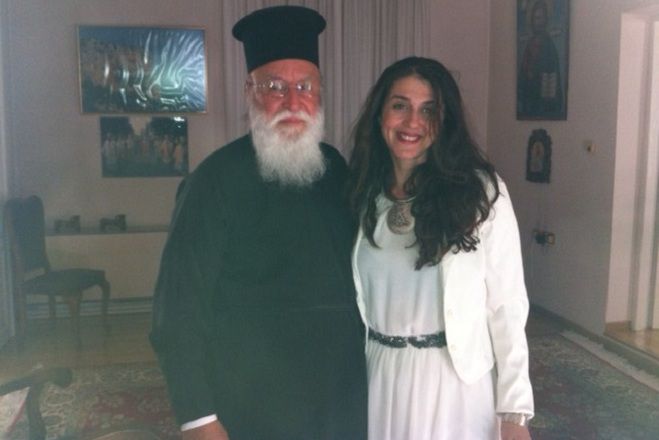&Sigma;&upsilon;&nu;ά&nu;&tau;&eta;&sigma;&eta; &upsilon;&pi;&omicron;&psi;ή&phi;&iota;&alpha;&sigmaf; &delta;&eta;&mu;ά&rho;&chi;&omicron;&upsilon; &Tau;&rho;ί&pi;&omicron;&lambda;&eta;&sigmaf; &Alpha;. &Gamma;&iota;&alpha;&nu;&nu;&omicron;ύ&lambda;&eta; &mu;&epsilon; &tau;&omicron;&nu; &Mu;&eta;&tau;&rho;&omicron;&pi;&omicron;&lambda;ί&tau;&eta; &Mu;&alpha;&nu;&tau;&iota;&nu;&epsilon;ί&alpha;&sigmaf;