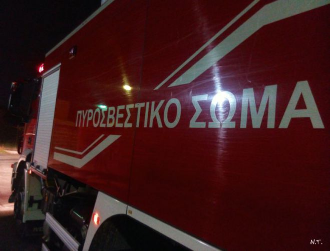 &Phi;&omega;&tau;&iota;ά &sigma;&epsilon; &chi;ώ&rho;&omicron; &epsilon;&sigma;&tau;ί&alpha;&sigma;&eta;&sigmaf; &sigma;&tau;&eta;&nu; &Kappa;&alpha;&nu;&delta;ή&lambda;&alpha;