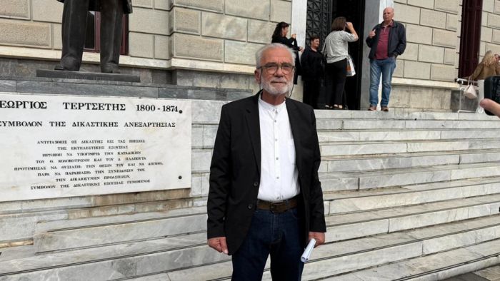 &Delta;ό&rho;&iota;&zeta;&alpha; SOS | &Tau;ά&kappa;&eta;&sigmaf; &Pi;&alpha;&pi;&omicron;ύ&lambda;&iota;&alpha;&sigmaf;: "Ά&delta;&iota;&kappa;&eta; &eta; &kappa;&alpha;&tau;&eta;&gamma;&omicron;&rho;ί&alpha; &kappa;&alpha;&tau;ά &tau;&omicron;&upsilon; &Gamma;&iota;ώ&rho;&gamma;&omicron;&upsilon; &Kappa;&alpha;&rho;&omicron;ύ&tau;&zeta;&omicron;&upsilon; -  &Pi;&alpha;&rho;ά&nu;&omicron;&mu;&eta; &kappa;&alpha;&iota; &epsilon;&pi;&iota;&kappa;ί&nu;&delta;&upsilon;&nu;&eta; &eta; &epsilon;&gamma;&kappa;&alpha;&tau;ά&sigma;&tau;&alpha;&sigma;&eta; &Alpha;&Pi;&Epsilon; &kappa;&alpha;&iota; &mu;&pi;&alpha;&tau;&alpha;&rho;&iota;ώ&nu; &lambda;&iota;&theta;ί&omicron;&upsilon; (vd)