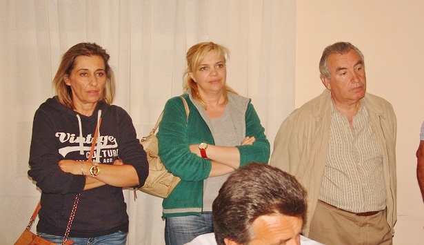 &Delta;&iota;&alpha;&kappa;ό&pi;&eta;&kappa;&epsilon; &tau;&omicron; &Delta;&eta;&mu;&omicron;&tau;&iota;&kappa;ό &Sigma;&upsilon;&mu;&beta;&omicron;ύ&lambda;&iota;&omicron; &Tau;&rho;ί&pi;&omicron;&lambda;&eta;&sigmaf; &gamma;&iota;&alpha; &tau;&omicron; &kappa;&lambda;&epsilon;ί&sigma;&iota;&mu;&omicron; &tau;&eta;&sigmaf; &Epsilon;&Rho;&Tau; &ndash; &Sigma;&upsilon;&mu;&pi;&alpha;&rho;ά&sigma;&tau;&alpha;&sigma;&eta; &sigma;&tau;&omicron;&upsilon;&sigmaf; 26 &epsilon;&rho;&gamma;&alpha;&zeta;ό&mu;&epsilon;&nu;&omicron;&upsilon;&sigmaf; &tau;&eta;&sigmaf; &Epsilon;&Rho;&Alpha; (vd)