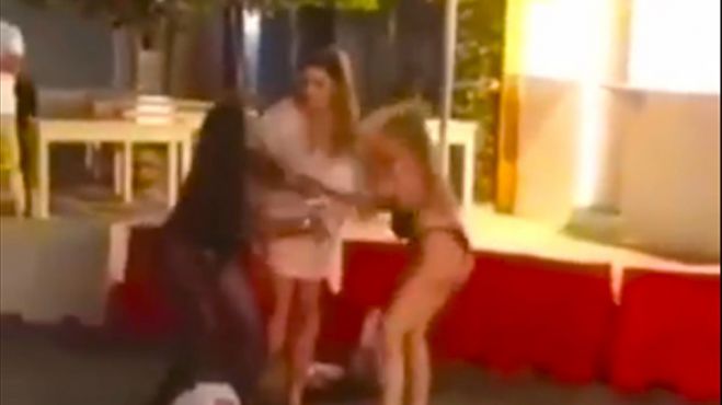 &Mu;ύ&kappa;&omicron;&nu;&omicron;&sigmaf; | &Beta;ί&nu;&tau;&epsilon;&omicron; &mu;&epsilon; ά&gamma;&rho;&iota;&omicron; &xi;ύ&lambda;&omicron; &mu;&epsilon;&tau;&alpha;&xi;ύ &gamma;&upsilon;&nu;&alpha;&iota;&kappa;ώ&nu;! (vd)