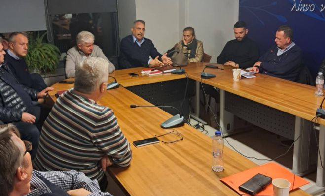 Δημοτική Αρχή και Πρόεδροι Κοινοτήτων συζήτησαν για προβλήματα στα χωριά (εικόνες)