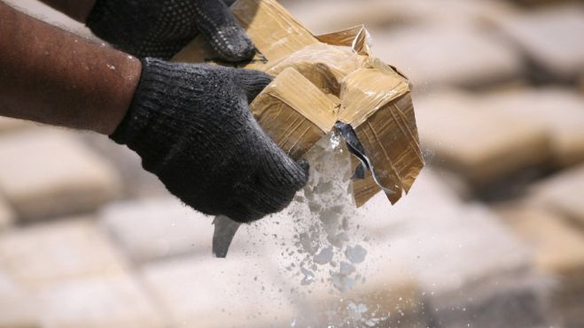 Κατάπιε 1,5 κιλό κοκαΐνη για να την &quot;περάσει&quot; στην Ελλάδα!