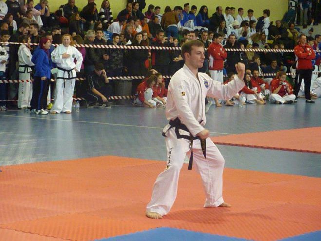 Στο Παγκόσμιο Πρωτάθλημα Tae Kwon Do o Κοκκάλας από την Τρίπολη!