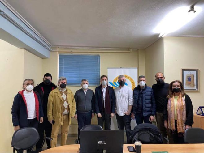 &Kappa;&lambda;&iota;&mu;ά&kappa;&iota;&omicron; &tau;&omicron;&upsilon; &Pi;&Alpha;&Sigma;&Omicron;&Kappa; &sigma;&tau;&eta;&nu; &Alpha;&rho;&kappa;&alpha;&delta;ί&alpha;: "&Tau;&rho;ί&pi;&omicron;&lambda;&eta; &kappa;&alpha;&iota; &Mu;&epsilon;&gamma;&alpha;&lambda;ό&pi;&omicron;&lambda;&eta; &beta;&iota;ώ&nu;&omicron;&upsilon;&nu; &tau;&omicron;&nu; &pi;&upsilon;&rho;&epsilon;&tau;ό &tau;&eta;&sigmaf; &alpha;&kappa;&rho;ί&beta;&epsilon;&iota;&alpha;&sigmaf;" (&epsilon;&iota;&kappa;ό&nu;&epsilon;&sigmaf;)