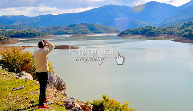 &Epsilon;&kappa;&pi;&lambda;&eta;&kappa;&tau;&iota;&kappa;ό &beta;ί&nu;&tau;&epsilon;&omicron;  &delta;&epsilon;ί&chi;&nu;&epsilon;&iota; &tau;&eta;&nu; &tau;&epsilon;&chi;&nu;&eta;&tau;ή &lambda;ί&mu;&nu;&eta; &tau;&omicron;&upsilon; &Lambda;ά&delta;&omega;&nu;&alpha; ... &alpha;&pi;ό &psi;&eta;&lambda;ά! (vd)