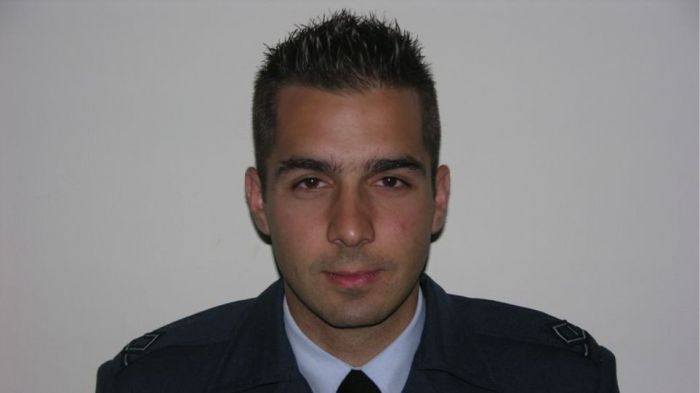 &Sigma;&epsilon; &lambda;&alpha;ϊ&kappa;ό &pi;&rho;&omicron;&sigma;&kappa;ύ&nu;&eta;&mu;&alpha; &eta; &sigma;&omicron;&rho;ό&sigmaf; &tau;&omicron;&upsilon; ή&rho;&omega;&alpha; &sigma;&mu;&eta;&nu;&alpha;&gamma;&omicron;ύ &Mu;&pi;&alpha;&lambda;&tau;&alpha;&delta;ώ&rho;&omicron;&upsilon;