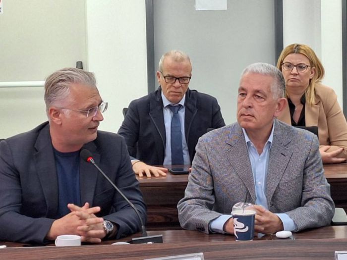 &Alpha;&nu;&omicron;ί&gamma;&epsilon;&iota; &omicron; &delta;&rho;ό&mu;&omicron;&sigmaf; &gamma;&iota;&alpha; &tau;&omicron; &epsilon;&pi;&iota;&chi;&epsilon;&iota;&rho;&eta;&mu;&alpha;&tau;&iota;&kappa;ό &pi;ά&rho;&kappa;&omicron; &sigma;&tau;&eta; &Mu;&epsilon;&gamma;&alpha;&lambda;ό&pi;&omicron;&lambda;&eta; &ndash; &Pi;&tau;&omega;&chi;ό&sigmaf;: &laquo;&Alpha;&kappa;ό&mu;&eta; έ&nu;&alpha; &beta;ή&mu;&alpha; &gamma;&iota;&alpha; &tau;&eta;&nu; &alpha;&nu;&alpha;&pi;&tau;&upsilon;&xi;&iota;&alpha;&kappa;ή &pi;&rho;&omicron;&omicron;&pi;&tau;&iota;&kappa;ή &tau;&eta;&sigmaf; &Delta;ί&kappa;&alpha;&iota;&eta;&sigmaf; &Mu;&epsilon;&tau;ά&beta;&alpha;&sigma;&eta;&sigmaf;&raquo;