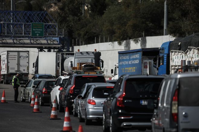 Έ&xi;&omicron;&delta;&omicron;&sigmaf; &Pi;ά&sigma;&chi;&alpha; | &Rho;&epsilon;&kappa;ό&rho; &pi;&epsilon;&nu;&tau;&alpha;&epsilon;&tau;ί&alpha;&sigmaf; -&Pi;ά&nu;&omega; &alpha;&pi;ό 325.000 &omicron;&chi;ή&mu;&alpha;&tau;&alpha; &epsilon;&gamma;&kappa;&alpha;&tau;έ&lambda;&epsilon;&iota;&psi;&alpha;&nu; &tau;&eta;&nu; &Alpha;&theta;ή&nu;&alpha;
