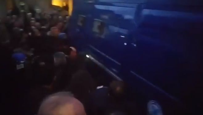 Δακρυγόνα και ένταση σε συλλαλητήριο στην Τρίπολη (vd)