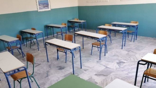 Εγκρίθηκε η πρόσληψη 15.495 σχολικών καθαριστριών
