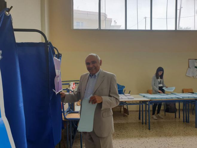 &Mu;&pi;&omicron;&upsilon;&nu;&tau;&rho;&omicron;ύ&kappa;&alpha;&sigmaf;: "&Tau;&omicron; 2019 &pi;ή&gamma;&alpha;&iota;&nu;&alpha;&nu; &nu;&alpha; &epsilon;&kappa;&lambda;&epsilon;&gamma;&omicron;ύ&nu; &sigma;&epsilon; &Tau;&alpha;&tau;&omicron;ύ&lambda;&eta; &kappa;&alpha;&iota; &Delta;έ&delta;&epsilon;. &Sigma;ή&mu;&epsilon;&rho;&alpha; &pi;&iota;ά&nu;&omicron;&upsilon;&nu; &sigma;&tau;&alpha;&sigma;ί&delta;&iota; &sigma;&tau;&omicron; &Pi;&Alpha;&Sigma;&Omicron;&Kappa;"