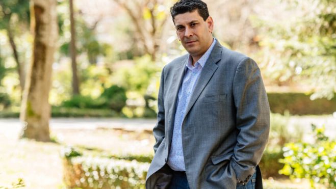 &Nu;ί&kappa;&omicron;&sigmaf; &Tau;&sigma;&iota;&alpha;&mu;&omicron;ύ&lambda;&omicron;&sigmaf;: &ldquo;&Eta; &Delta;&eta;&mu;&omicron;&tau;&iota;&kappa;ή &Alpha;&rho;&chi;ή &alpha;&upsilon;&tau;&omicron;&alpha;&nu;&alpha;&iota;&rho;&epsilon;ί&tau;&alpha;&iota; &kappa;&alpha;&iota; &kappa;&alpha;&theta;&eta;&mu;&epsilon;&rho;&iota;&nu;ά &xi;&epsilon;&gamma;&upsilon;&mu;&nu;ώ&nu;&epsilon;&tau;&alpha;&iota; &hellip;&rdquo;
