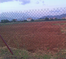 &Tau;&eta;&nu; &Tau;&epsilon;&tau;ά&rho;&tau;&eta; &eta; &kappa;&lambda;ή&rho;&omega;&sigma;&eta; &gamma;&iota;&alpha; &tau;&alpha; &alpha;&gamma;&rho;&omicron;&tau;&epsilon;&mu;ά&chi;&iota;&alpha; &tau;&omicron;&upsilon; &lambda;&alpha;&chi;&alpha;&nu;ό&kappa;&eta;&pi;&omicron;&upsilon;