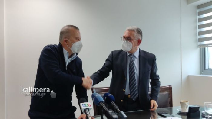 Αντιπεριφέρεια Αρκαδίας | Ο Λαμπρόπουλος παρέδωσε, ο Σκαντζός παρέλαβε - "Στόχος να πάει πιο ψηλά η Αρκαδία" (vd)
