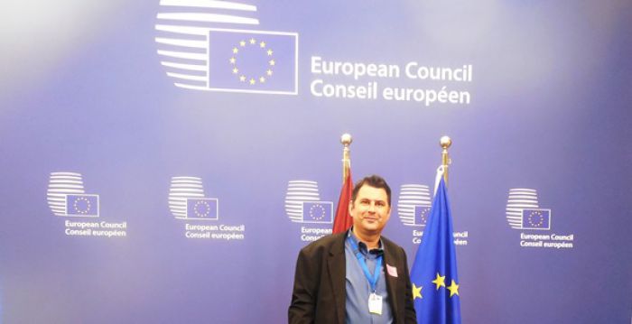 &Omicron; &Pi;έ&tau;&rho;&omicron;&sigmaf; &Chi;. &Alpha;&nu;&tau;&omega;&nu;ά&kappa;&omicron;&sigmaf; &sigma;&tau;&eta; &Delta;&iota;&omicron;&iota;&kappa;&omicron;ύ&sigma;&alpha; &Epsilon;&pi;&iota;&tau;&rho;&omicron;&pi;ή &tau;&eta;&sigmaf; &Beta;1 &Nu;&omicron;&mu;&alpha;&rho;&chi;&iota;&alpha;&kappa;ή&sigmaf; &Beta;ό&rho;&epsilon;&iota;&omicron;&upsilon; &Tau;&omicron;&mu;έ&alpha; &Alpha;&theta;ή&nu;&alpha;&sigmaf;