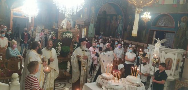 &Eta; &gamma;&iota;&omicron;&rho;&tau;ή &Kappa;&omicron;&iota;&mu;ή&sigma;&epsilon;&omega;&sigmaf; &tau;&eta;&sigmaf; &Theta;&epsilon;&omicron;&tau;ό&kappa;&omicron;&upsilon; &sigma;&tau;&eta; &Beta;&lambda;&alpha;&chi;&omicron;&kappa;&epsilon;&rho;&alpha;&sigma;&iota;ά (&epsilon;&iota;&kappa;ό&nu;&epsilon;&sigmaf;)