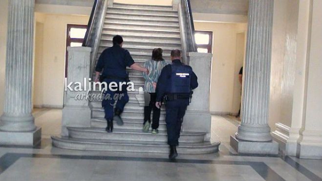 Τρίπολη - Ελεύθερη η 42χρονη που είχε προφυλακιστεί για το θάνατο της πεθεράς της